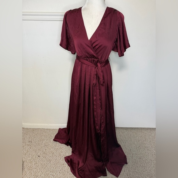 Baltic Born Dresses & Skirts - Baltic Born Deep Burgundy Maxi Dress M